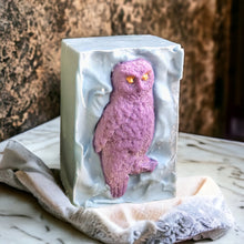 Blackberry, Violet Leaf, Oak Scent || THE PURPLE OWL GIFT SET  / Vegan Soap, Coconut Wax Candle, Hemp Seed Lotion