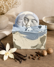 Vanilla, Nutmeg, Clove Scent 5oz Soap Bar ||”MOON DUST”