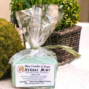 Spearmint Leaf, Eucalyptus Scent / HERBAL MINT GIFT SET / Vegan Soap, Coconut Wax Candle, Hemp Seed Lotion