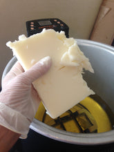 Shay Candles, natural coconut wax, owned by Rachez Miller in Los Angeles, CA